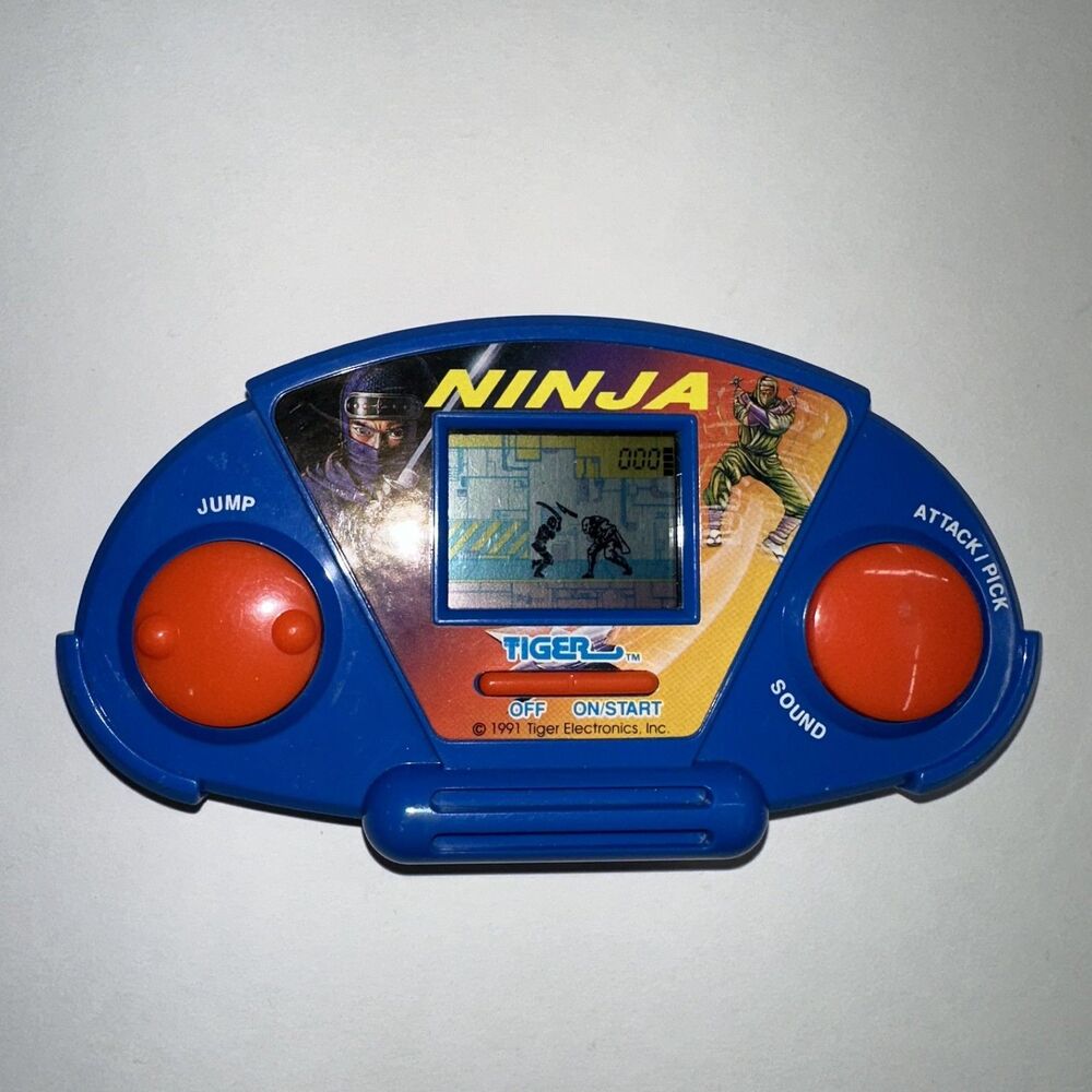 Tiger Electronics Ninja  VTG 1991 Handheld Video Game - Tested/Works